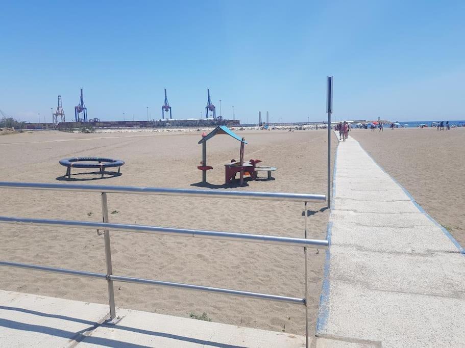 Apartamento Malaga 300 Metros De La Playa Eksteriør billede