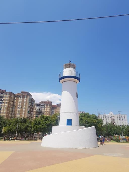 Apartamento Malaga 300 Metros De La Playa Eksteriør billede